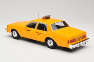 Chevrolet Caprice Gelb Taxi MCG 1:18 MCG18038 Metall — Bild 5 von 6