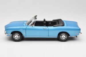 Chevrolet Corvair Monza Cabriolet Blau Road Signature 1:18 92498 Metall — Bild 4 von 8