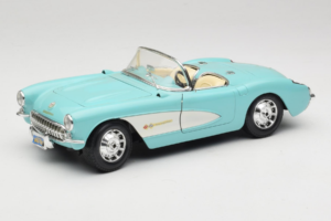 Chevrolet Corvette C1 Blau & Weiß Bburago 1:18 3024-M2 Metall