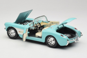 Chevrolet Corvette C1 Blau & Weiß Bburago 1:18 3024-M2 Metall — Bild 5 von 8