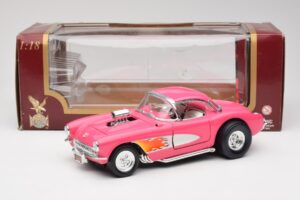 Chevrolet Corvette C1 Gasser Rosa Road Legends 1:18 92019-R1 Metall — Bild 8 von 8