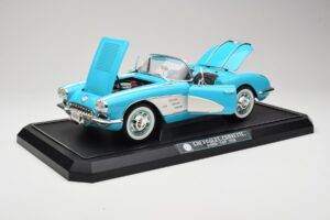 Chevrolet Corvette C1 Hard Top Blau Solido 1:12 1202-M1 Metall — Bild 2 von 8