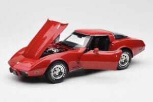 Chevrolet Corvette C3 Rot UT Models 1:18 21073 Metall — Bild 2 von 8