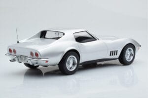 Chevrolet Corvette C3 Silber Norev 1:18 189032 Metall — Bild 2 von 6