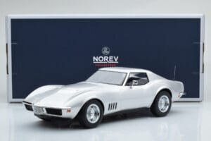 Chevrolet Corvette C3 Silber Norev 1:18 189032 Metall — Bild 6 von 6