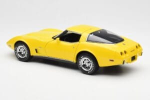 Chevrolet Corvette C3 Gelb UT Models 1:18 21074 Metall — Bild 7 von 8