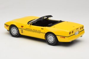 Chevrolet Corvette C4 Indianapolis 500 Pace Car Gelb Greenlight 1:18 11801-06 Metall — Bild 7 von 8