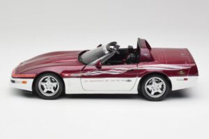 Chevrolet Corvette C4 Indy 500 Pace Car Maisto 1:18 56011 Metall — Bild 4 von 8