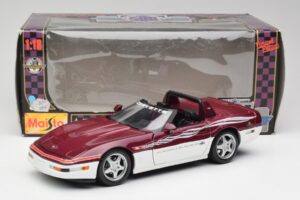 Chevrolet Corvette C4 Indy 500 Pace Car Maisto 1:18 56011 Metall — Bild 8 von 8