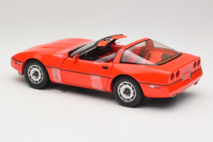 Chevrolet Corvette C4 Larry Sellers Big Lebowski Movie Car GreenLight 1:18 13533 Metall — Bild 5 von 6