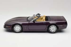 Chevrolet Corvette C4 LT4 Cabriolet Lila Metallic Maisto 1:18 50277 Metall — Bild 4 von 8
