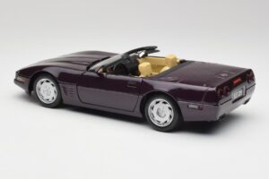 Chevrolet Corvette C4 LT4 Cabriolet Lila Metallic Maisto 1:18 50277 Metall — Bild 7 von 8