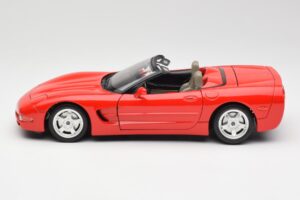 Chevrolet Corvette C5 Cabriolet Rot Bburago 1:18 3076 Metall — Bild 4 von 8