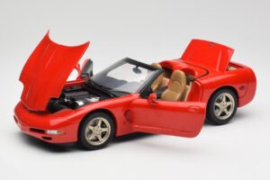 Chevrolet Corvette C5 Cabriolet Rot UT Models 1:18 21006 Metall — Bild 2 von 8