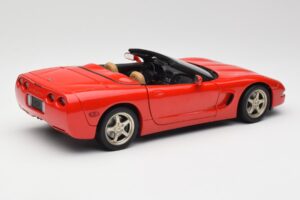Chevrolet Corvette C5 Cabriolet Rot UT Models 1:18 21006 Metall — Bild 3 von 8