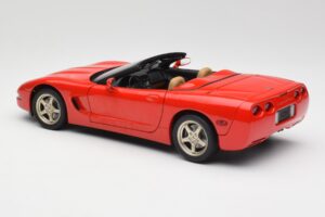 Chevrolet Corvette C5 Cabriolet Rot UT Models 1:18 21006 Metall — Bild 7 von 8