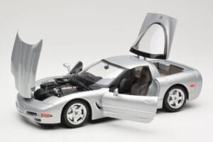 Chevrolet Corvette C5 Silber Bburago 1:18 3056 Metall — Bild 2 von 8