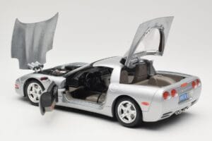 Chevrolet Corvette C5 Silber Bburago 1:18 3056 Metall — Bild 5 von 8