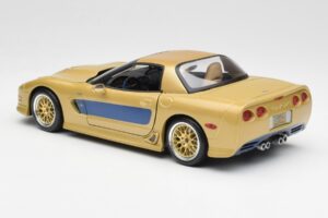 Chevrolet Corvette C5 Guldstrand Signature Edition Gold Maisto 1:18 31657 Metall — Bild 7 von 8