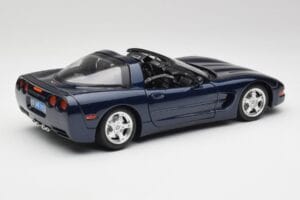 Chevrolet Corvette C5 Nassau Blau Bburago 1:18 30166 Metall — Bild 3 von 8
