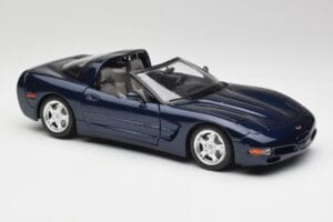 Chevrolet Corvette C5 Nassau Blau Bburago 1:18 30166 Metall — Bild 6 von 8