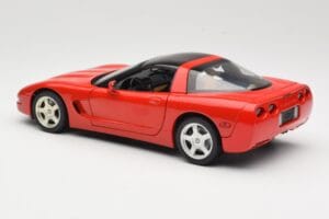Chevrolet Corvette C5 Targa Rot UT Models 1:18 21001 Metall — Bild 7 von 8
