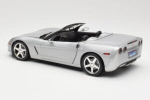 Chevrolet Corvette C6 Cabriolet Silber Hot Wheels 1:18 B6052 Metall — Bild 7 von 8