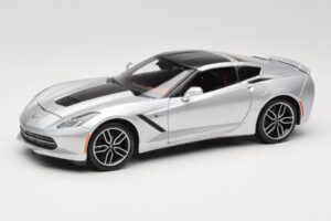 Chevrolet Corvette C7 Silber Maisto 1:18 38132 Metall