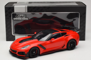 Chevrolet Corvette C7 ZR1 Torch Red IXO 1:18 18RDC243-FO Metall — Bild 8 von 8