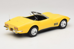 Chevrolet Corvette C3 Cabriolet Daytona Yellow Norev 1:18 189039 Metall — Bild 2 von 6