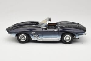 Chevrolet Corvette Mako Shark Motormax 1:18 73102 Metall — Bild 4 von 8