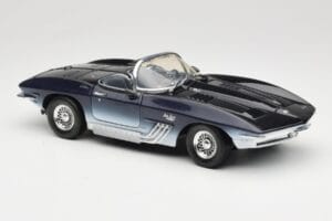 Chevrolet Corvette Mako Shark Motormax 1:18 73102 Metall — Bild 6 von 8