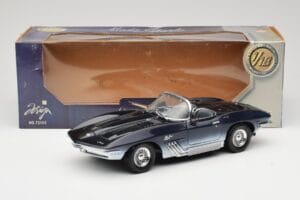 Chevrolet Corvette Mako Shark Motormax 1:18 73102 Metall — Bild 8 von 8
