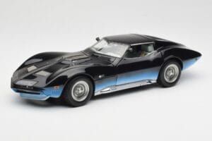 Chevrolet Corvette Manta Ray Blau AUTOart 1:18 71041 Metall