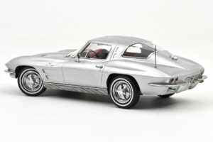 Chevrolet Corvette C2 Sting Ray Sebring Silver Norev 1:18 189052 Metall — Bild 2 von 2
