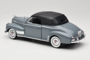 Chevrolet Deluxe Cabriolet Mit Softtop Grau Eagles Race 1:18 7497276 Metall — Bild 7 von 8