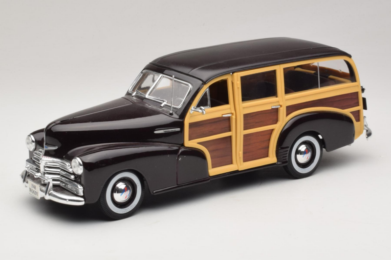 Chevrolet Fleetmaster Woody Schwarz Maisto 1:18 56043 Metall