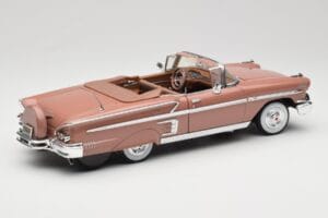 Chevrolet Impala Cabriolet Braun Motormax 1:18 73112 Metall — Bild 3 von 8