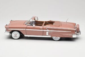 Chevrolet Impala Cabriolet Braun Motormax 1:18 73112 Metall — Bild 4 von 8