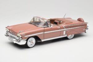 Chevrolet Impala Cabriolet Braun Motormax 1:18 73112 Metall