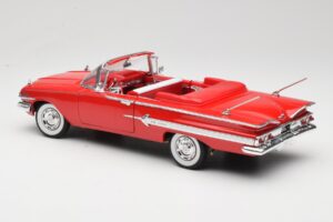 Chevrolet Impala Cabriolet Rot Welly 1:18 9864W Metall — Bild 7 von 8