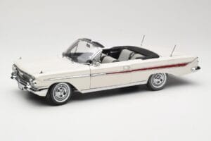 Chevrolet Impala Cabriolet Weiß Sun Star 1:18 3405 Metall