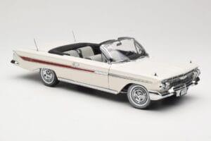 Chevrolet Impala Cabriolet Weiß Sun Star 1:18 3405 Metall — Bild 6 von 8