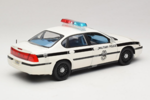 Chevrolet Impala Military Police Maisto 1:18 36611 Metall — Bild 2 von 6