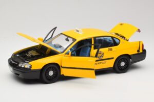 Chevrolet Impala Taxi Maisto 1:18 36617 Metall — Bild 2 von 8