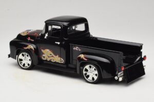 Chevrolet Old School Cody Project Truck & Chopper Set Joyride 1:18 33911 Metall — Bild 7 von 8