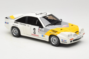 Opel Manta 400 Group B Rally Tour de Corse 1984 Mit Chevrolet G30 Servicefahrzeug Otto 1:18 OT491 Resin — Bild 13 von 13