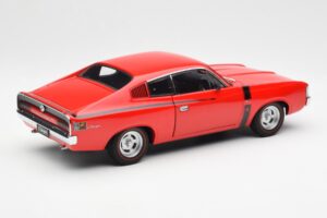 Chrysler Charger E49 Rot AUTOart 1:18 71505 Metall — Bild 3 von 8