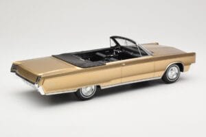 Chrysler Newport Cabriolet Gold Metallic BoS Models 1:18 BOS273 Resin — Bild 2 von 6