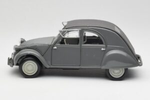 Citroen 2CV A Grau Tchibo 1:18 49418 Metall — Bild 4 von 8